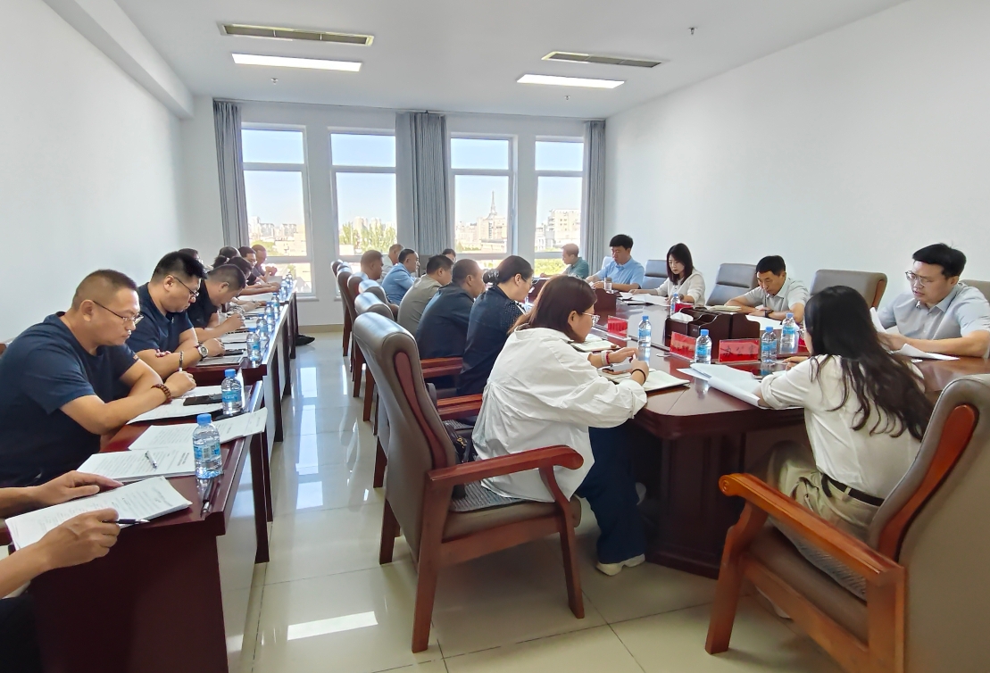 市民政局召开树立和践行正确政绩观学习教育总结会议.jpg